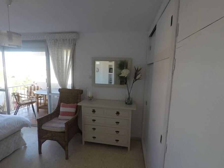 Large Three Bedroom Apartment Panoramic Sea Views Estepona Exteriör bild